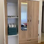 Sa Apartments! 2bd Flat 150m To The