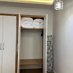 Apartament Sa Apartments! 2bd Flat 150m To The *