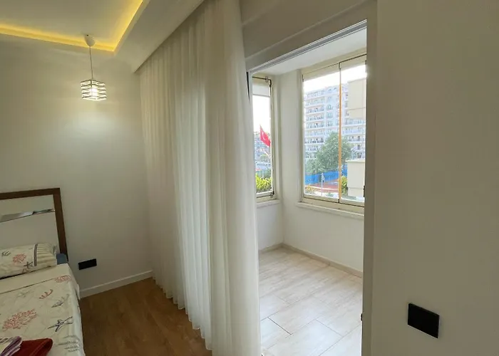 Apartament Sa Apartments! 2bd Flat 150m To The