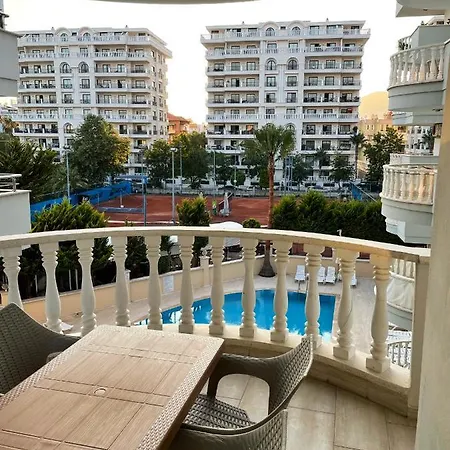 Sa Apartments! 2bd Flat 150m To The *